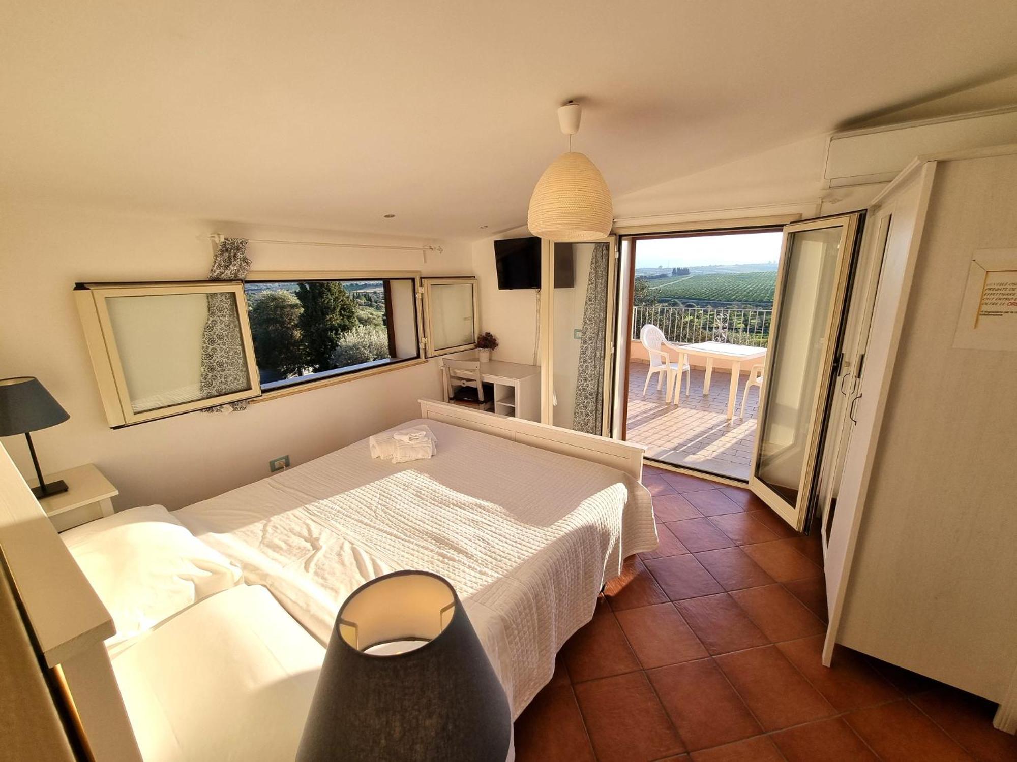 B&B Villa Sant'Antonio Brucoli Esterno foto